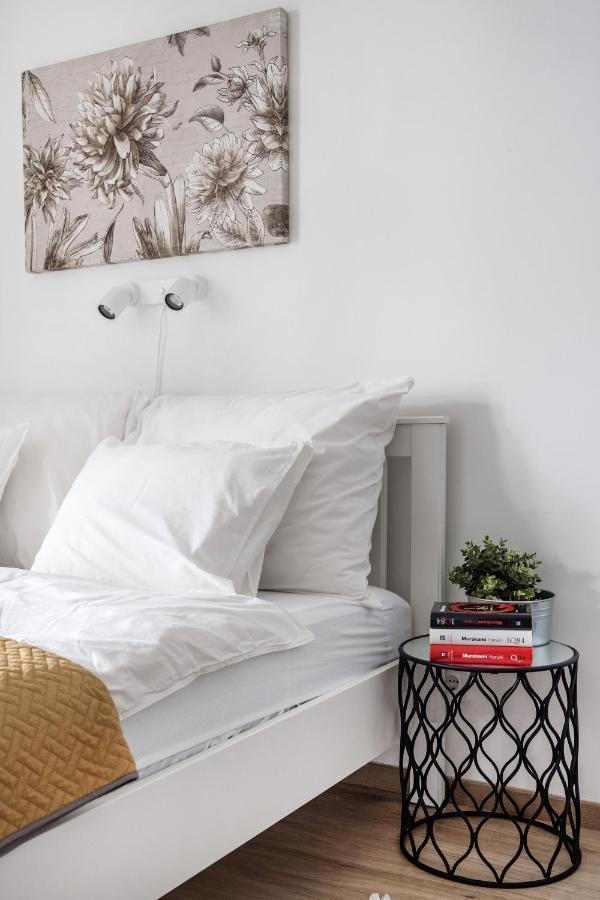 Ferienwohnung Stylish And Cozy Studio In The Heart Of The City Budapest Exterior foto